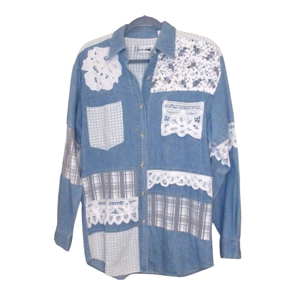 C Junction Blue Denim And Lace Vintage Button Down Shirt - Picture 5 of 6